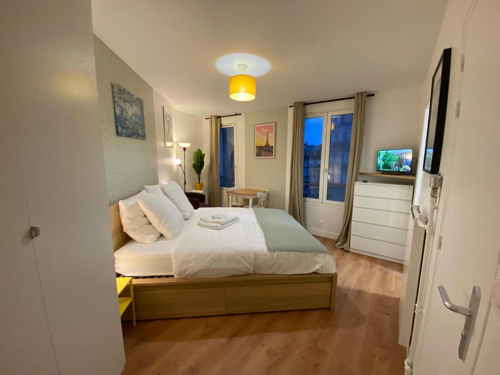 Studio Number 15 Pantin Bagian luar foto